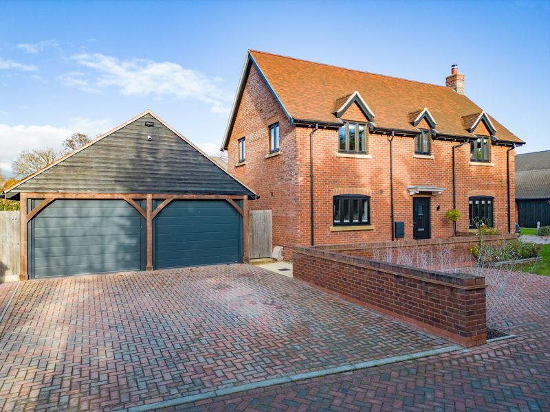3 bed detached house for sale in Aldworth Close, East Hanney, Wantage