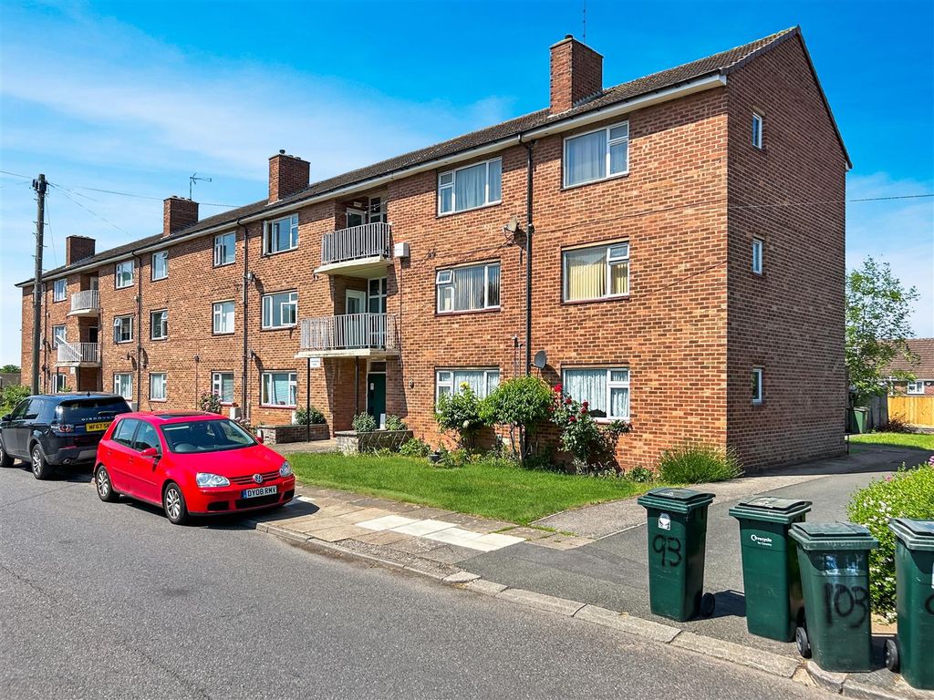 2 bed flat to rent in Charminster Drive, Styvechale, Coventry CV3 Zoopla