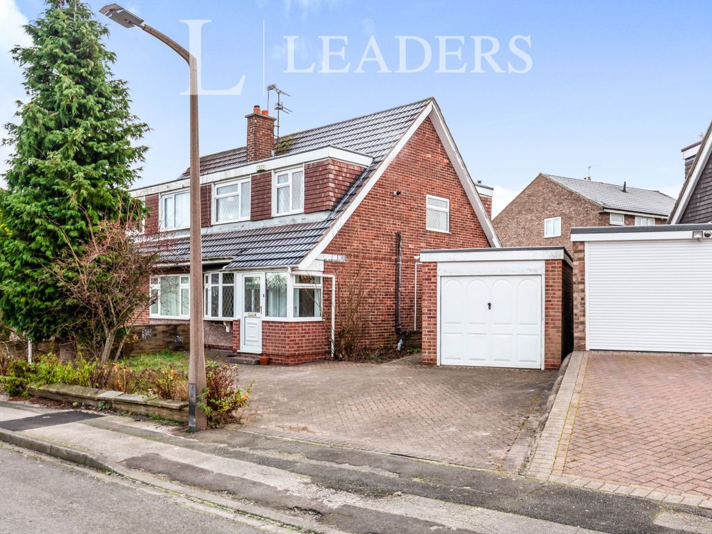 3 bed semidetached house to rent in Richey Close, Arnold, Nottingham