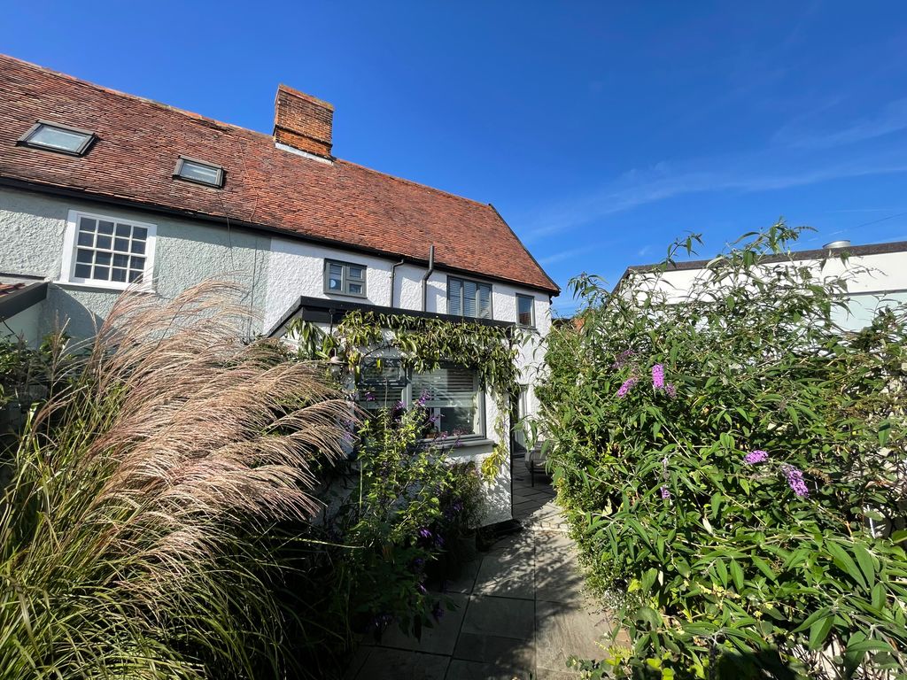 3 bed semidetached house for sale in Needham Road, Stowmarket IP14, £