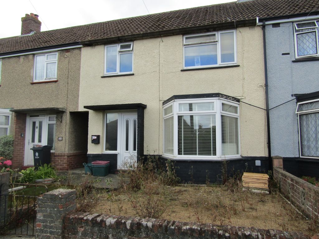 3 bed terraced house to rent in The Haven, Dovercourt, Harwich CO12, £