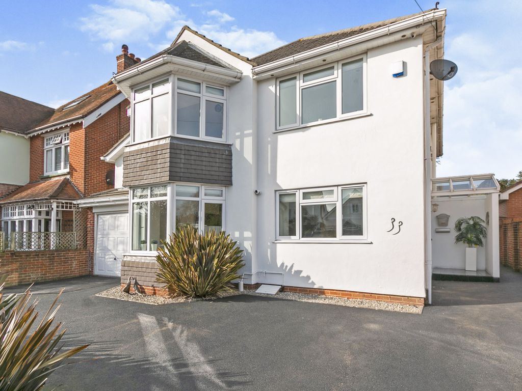 Richmond Park Avenue, Bournemouth, Dorset BH8  