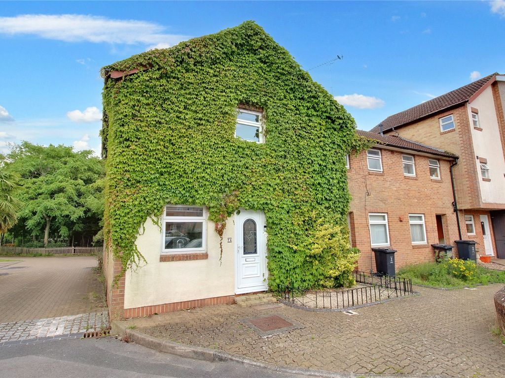 2 bed end terrace house for sale in Holbein Square, Grange Park, Swindon, Wiltshire SN5 Zoopla
