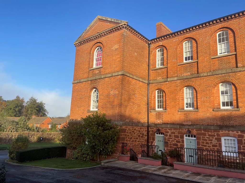 3 bed flat to rent in Woodbury Walk, Exminster, Exeter EX6 Zoopla