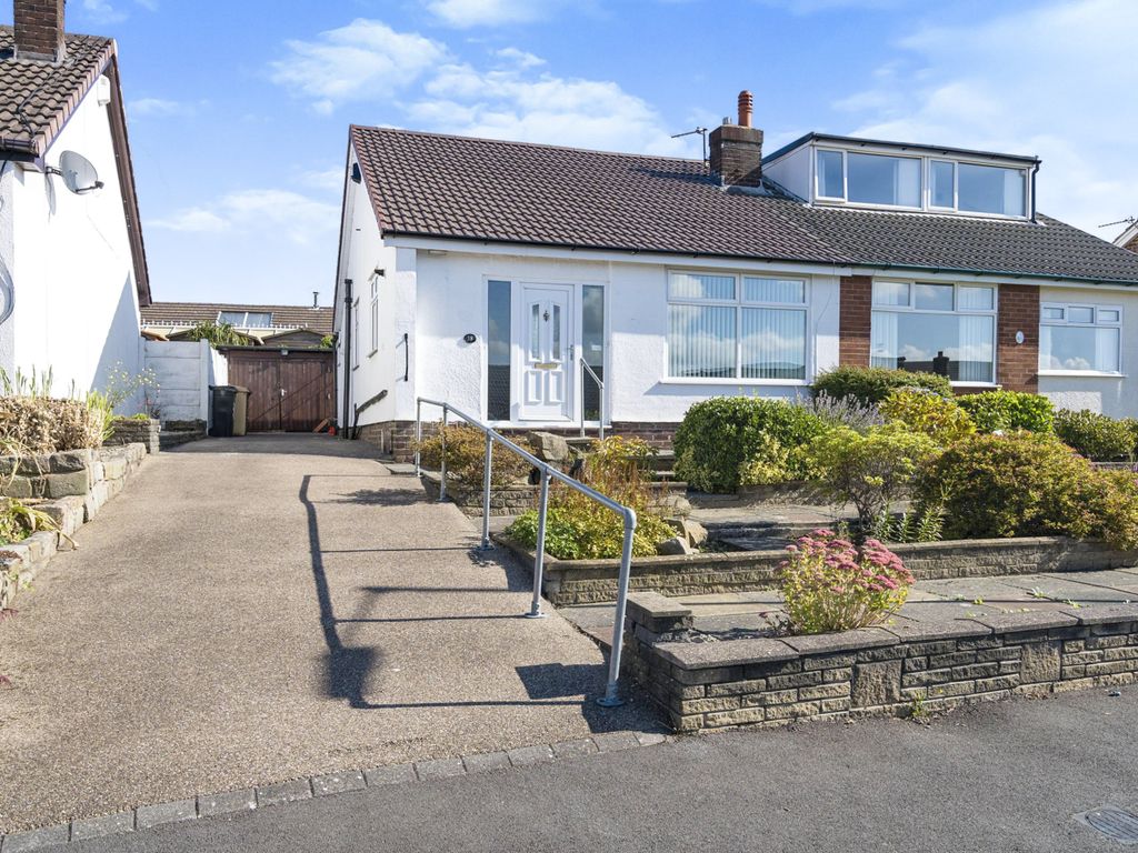 2 bed bungalow for sale in Manley Crescent, Westhoughton, Bolton BL5