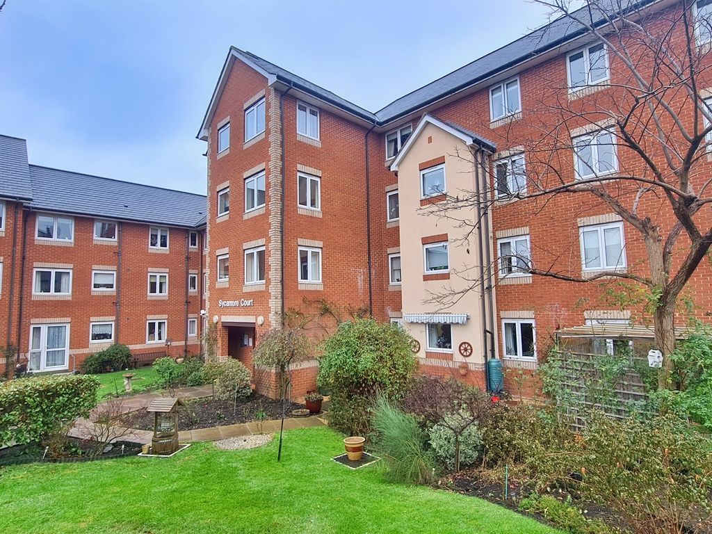 1 bed property for sale in Willow Road, Aylesbury HP19 Zoopla