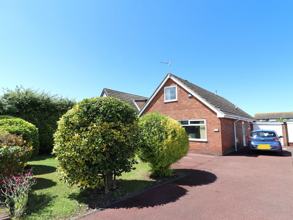3 bed bungalow for sale in Broadway, Fleetwood FY7 Zoopla