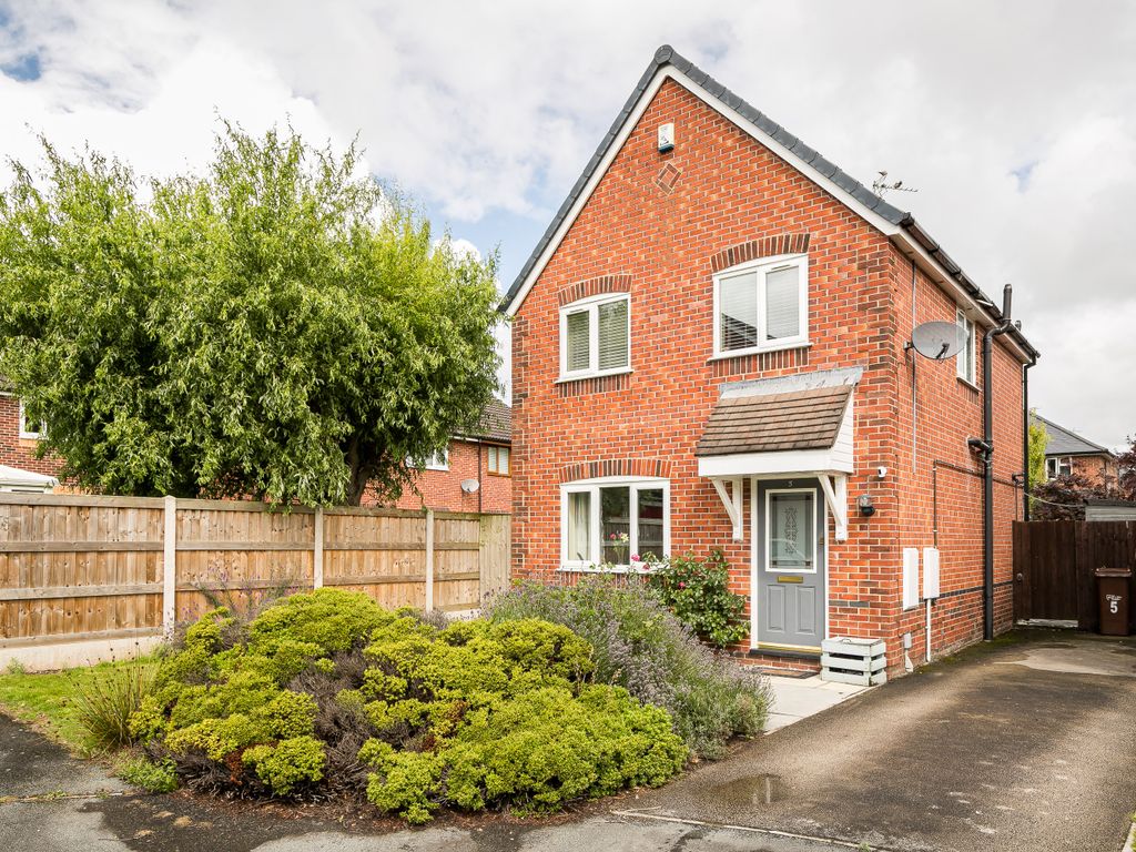 3 bed detached house for sale in Summerfield Close, Broughton, Chester