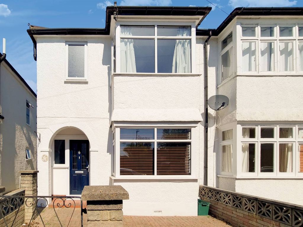 3 bed end terrace house for sale in Bourne Road, Bromley BR2 Zoopla