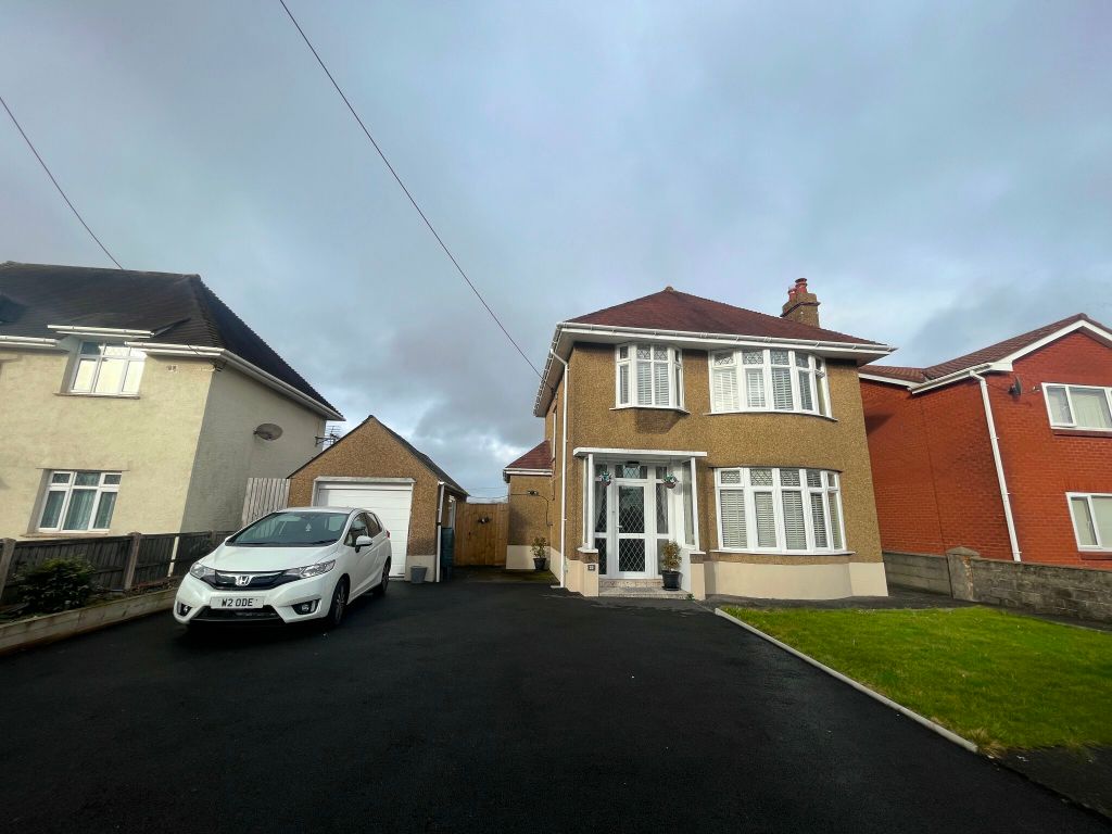 3 bed detached house for sale in Borough Road, Loughor, Swansea SA4