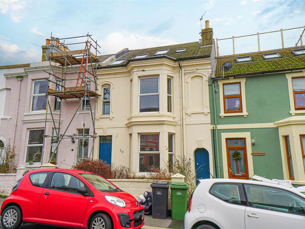 4 bed terraced house for sale in Ashburnham Road, Hastings TN35, £395,000 Zoopla