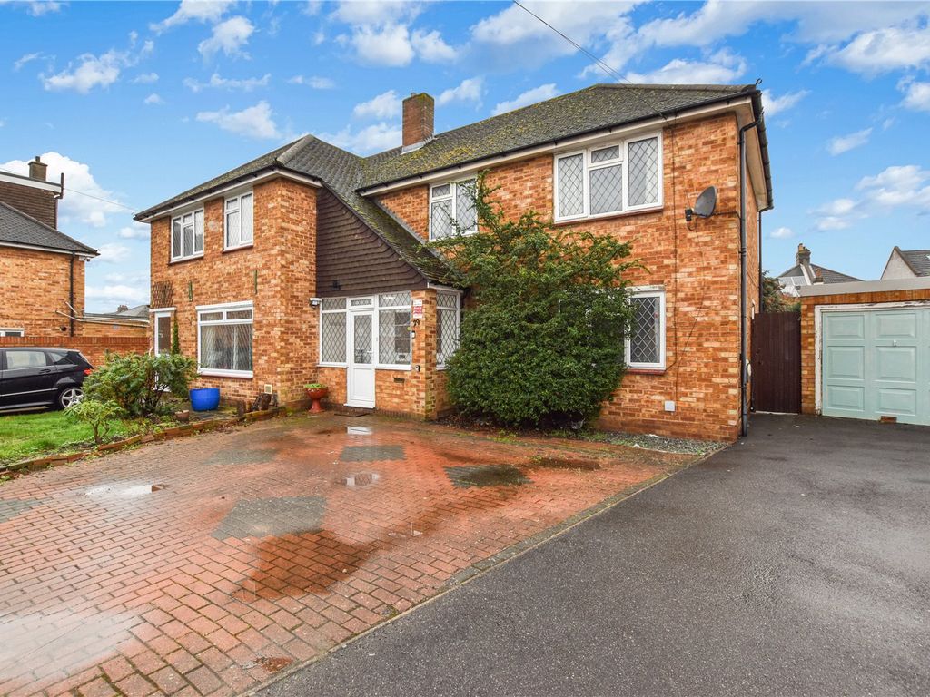 4 bed semidetached house for sale in Dorothy Evans Close, Bexleyheath