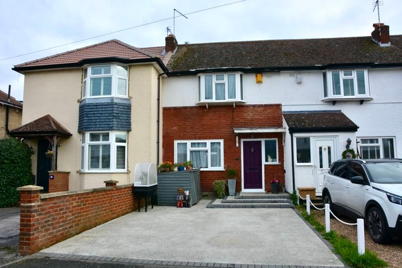 2 bed terraced house for sale in Boleyn Drive, West Molesey KT8 Zoopla