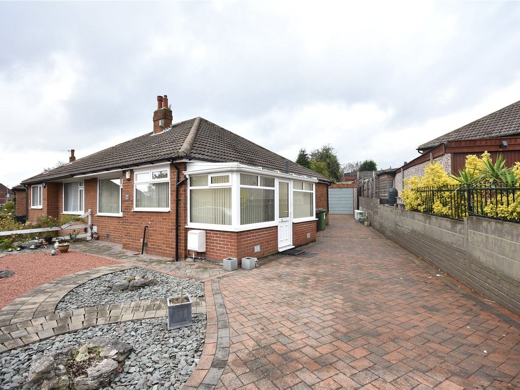 2 bed bungalow for sale in Field End Road, Leeds, West Yorkshire LS15