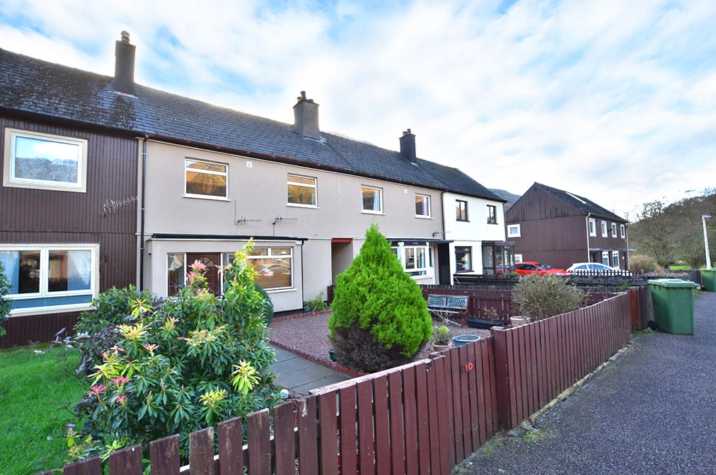 3 bed terraced house for sale in Locheilde Road, Kinlochleven PH50, £150,000 Zoopla