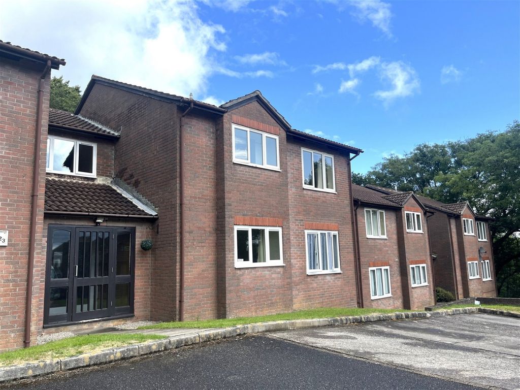 1 bed flat for sale in Pinewood Drive, Woolwell, Plymouth PL6 Zoopla