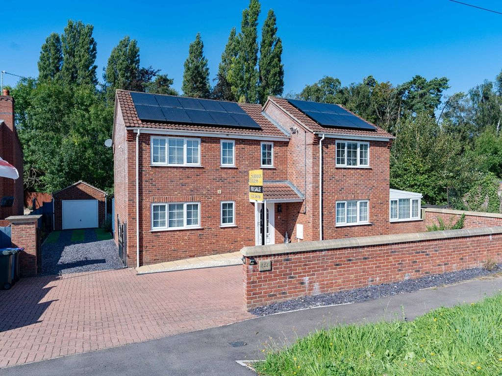 4 bed detached house for sale in Horncastle Road, Boston PE21, £339,000