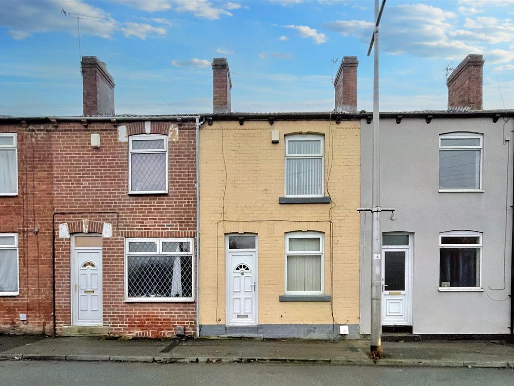2 bed terraced house for sale in Park Lane, Allerton Bywater
