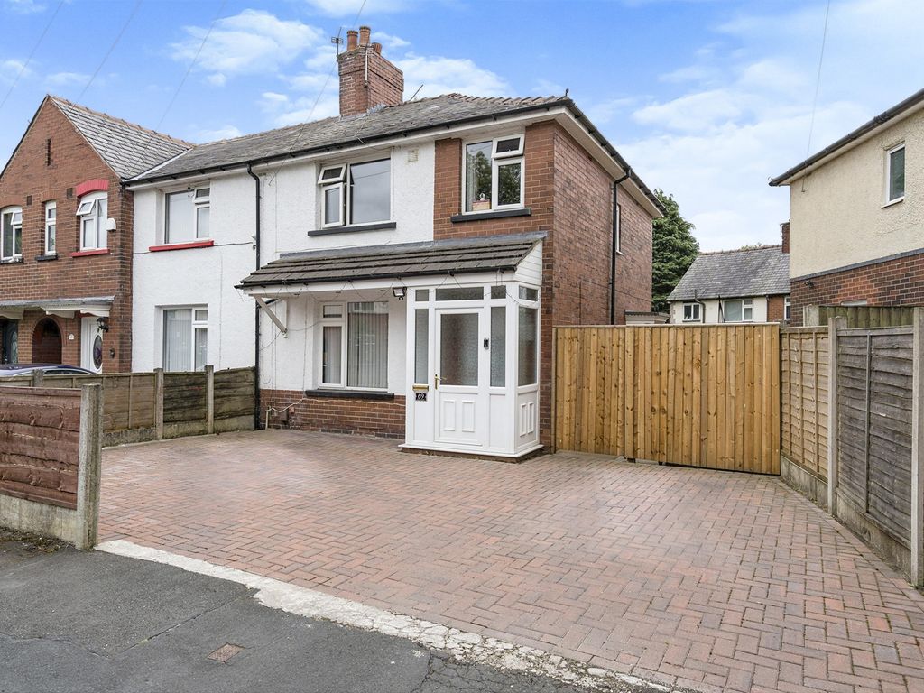 3 bed mews house for sale in Doyle Road, Bolton BL3 Zoopla