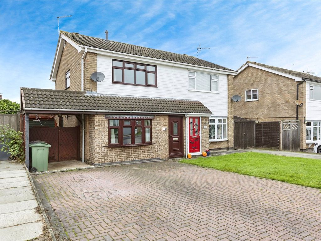 3 bed semidetached house for sale in Plumtree Way, Syston, Leicester