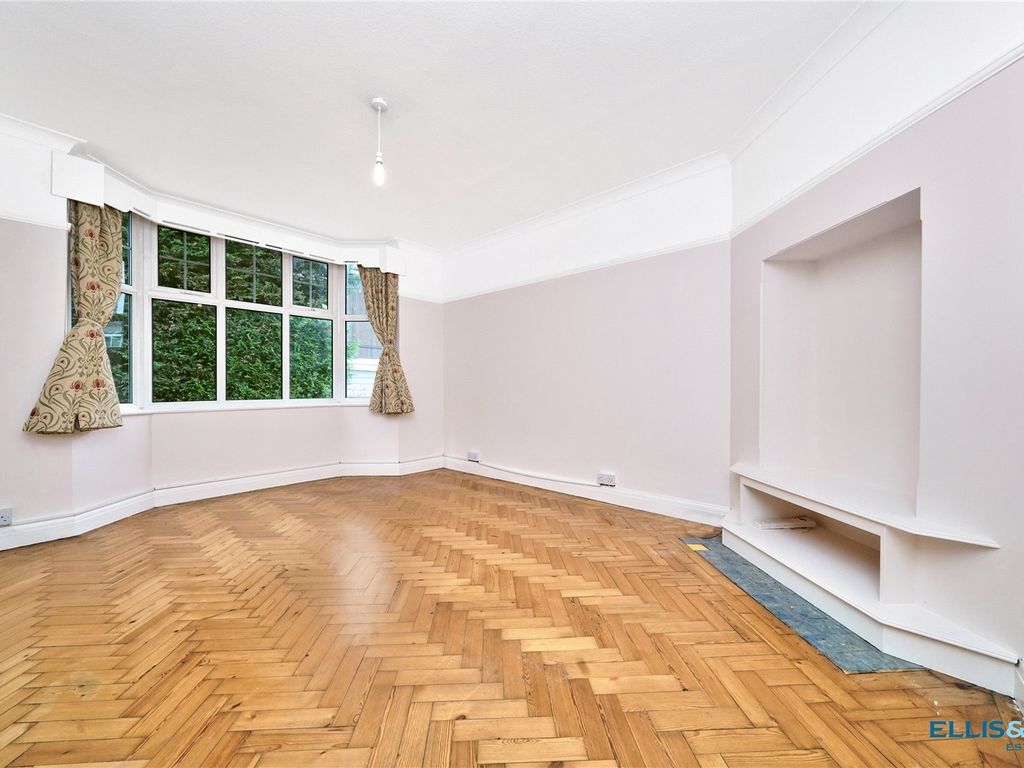 2 bed flat for sale in Stanhope Court, Finchley N3 Zoopla