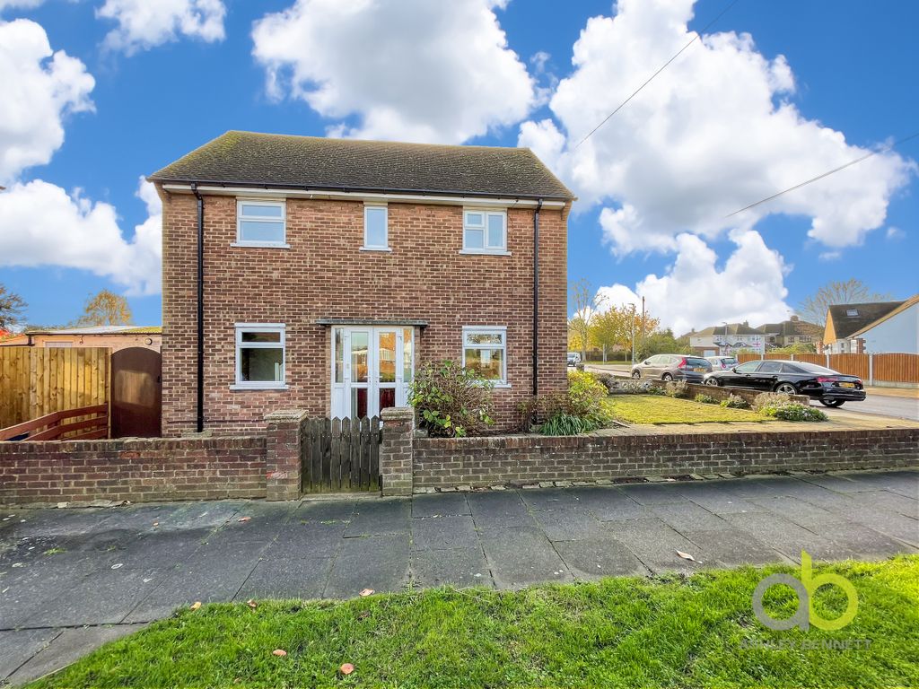 3 bed semidetached house for sale in Blackshots Lane, Grays RM16 Zoopla