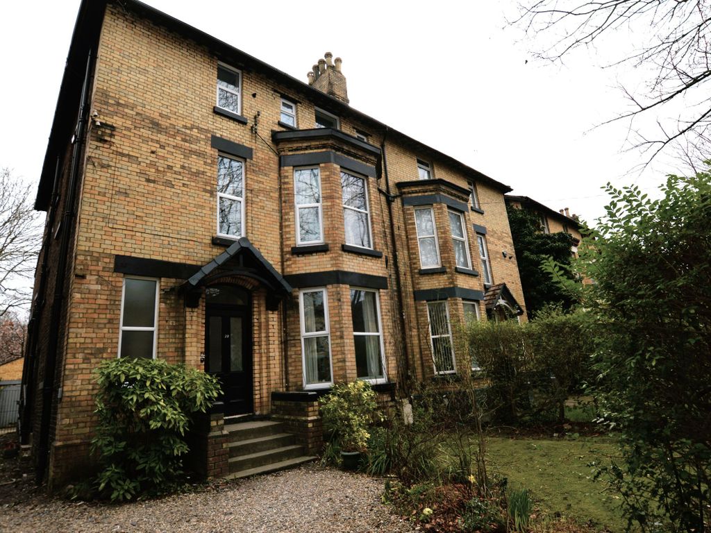 2 bed flat to rent in Brompton Avenue, Sefton Park, Liverpool L17, £