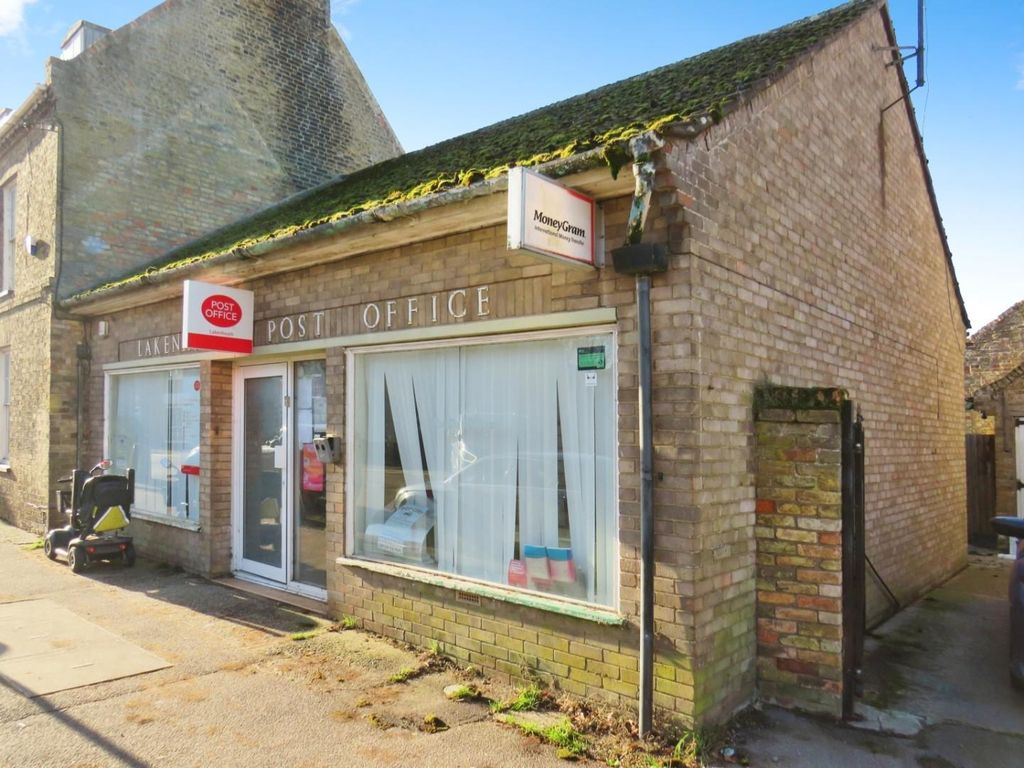 Bungalow for sale in High Street, Lakenheath, Brandon IP27, £99,000