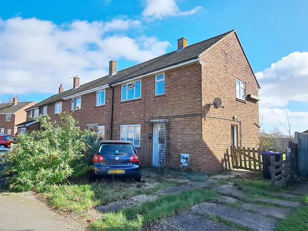 2 bed end terrace house for sale in Stenner Road, Coningsby, Lincoln
