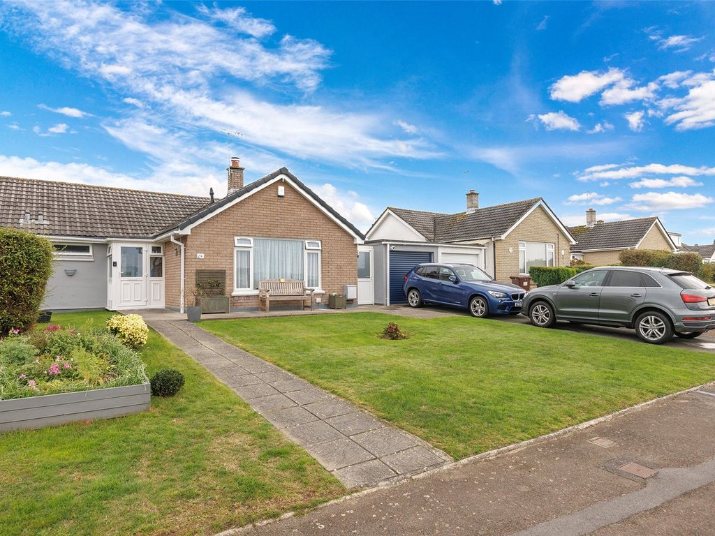 3 bed bungalow for sale in Peacock Avenue, Torpoint, Cornwall PL11, £375,000 Zoopla