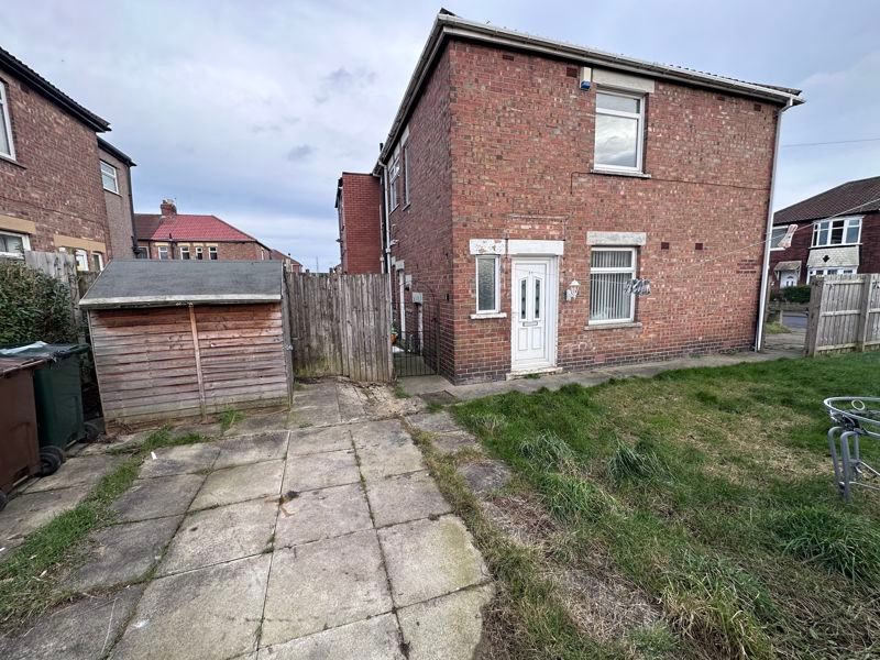 2 bed flat to rent in Holderness Road, Wallsend NE28, £625 pcm Zoopla