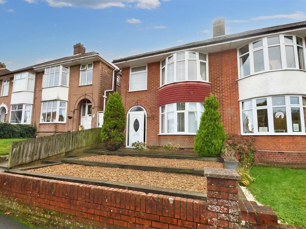3 bed property for sale in Cliff Lane, Ipswich IP3, £270,000 Zoopla