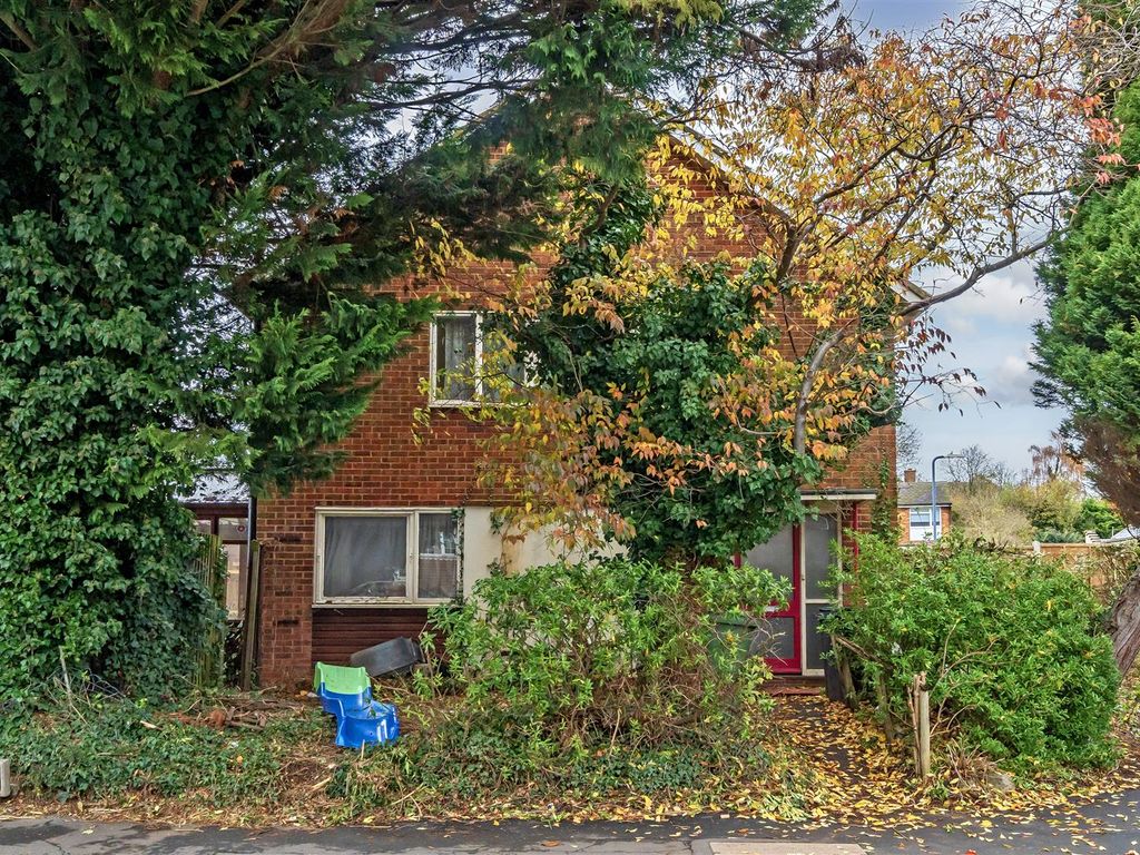 3 bed semidetached house for sale in Beverley Road, Barming, Maidstone