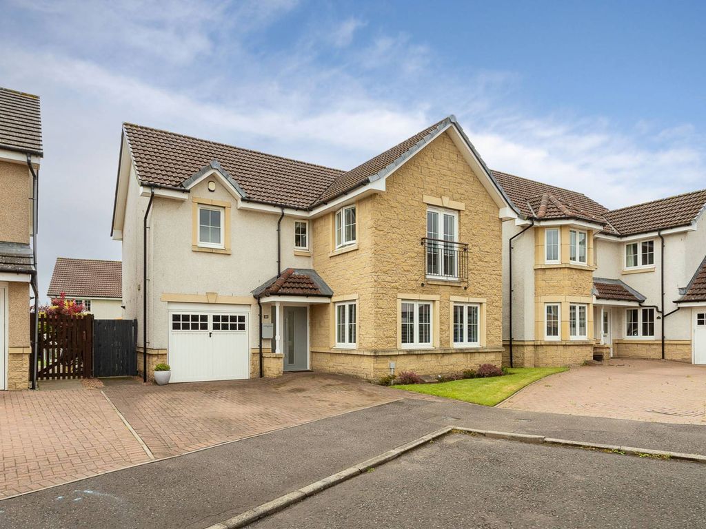 4 bed detached house for sale in Gillespie Grove, Kirkcaldy KY2 Zoopla