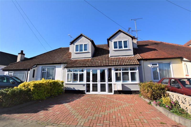 5 bed terraced house for sale in Ferndale Road, SouthendOnSea SS2