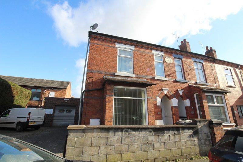 1 bed flat to rent in Buxton Avenue, Crewe, Cheshire CW1, £525 pcm Zoopla
