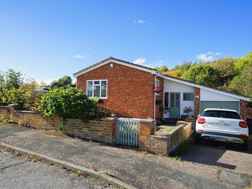 Alwins Field, Leighton Buzzard LU7  