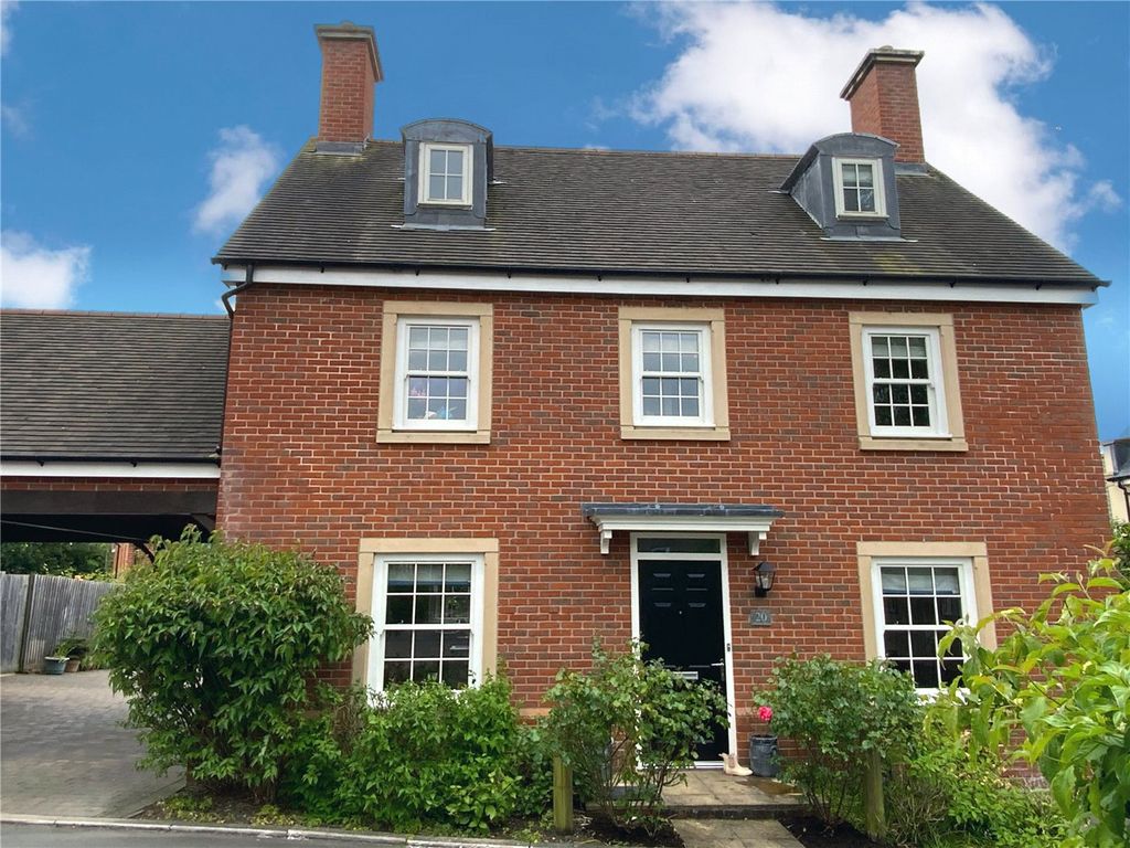 4 bed detached house for sale in Whatley Drive, Pewsey, Wiltshire SN9