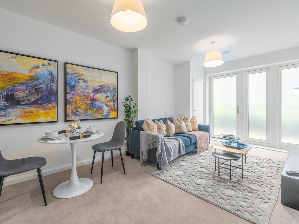 New home, 2 bed flat for sale in St Park, Soden Court, Rattan