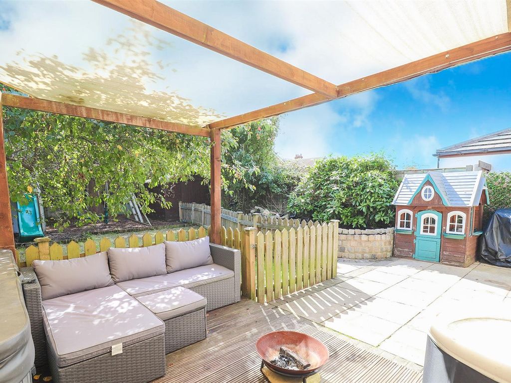 3 bed semidetached house for sale in Pool Street, Crossens, Southport