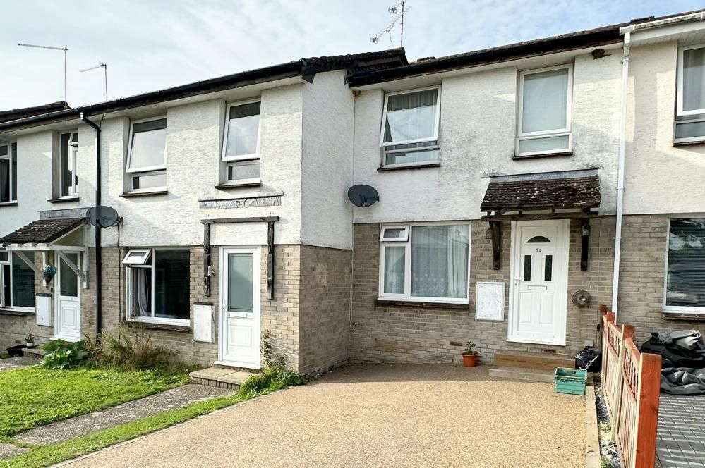 3 bed terraced house for sale in Poulner, Ringwood BH24, £290,000 Zoopla