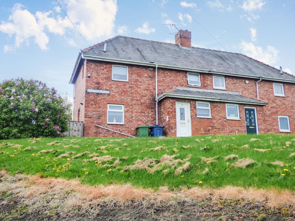 2 bed semidetached house for sale in Clavering Road, Swalwell