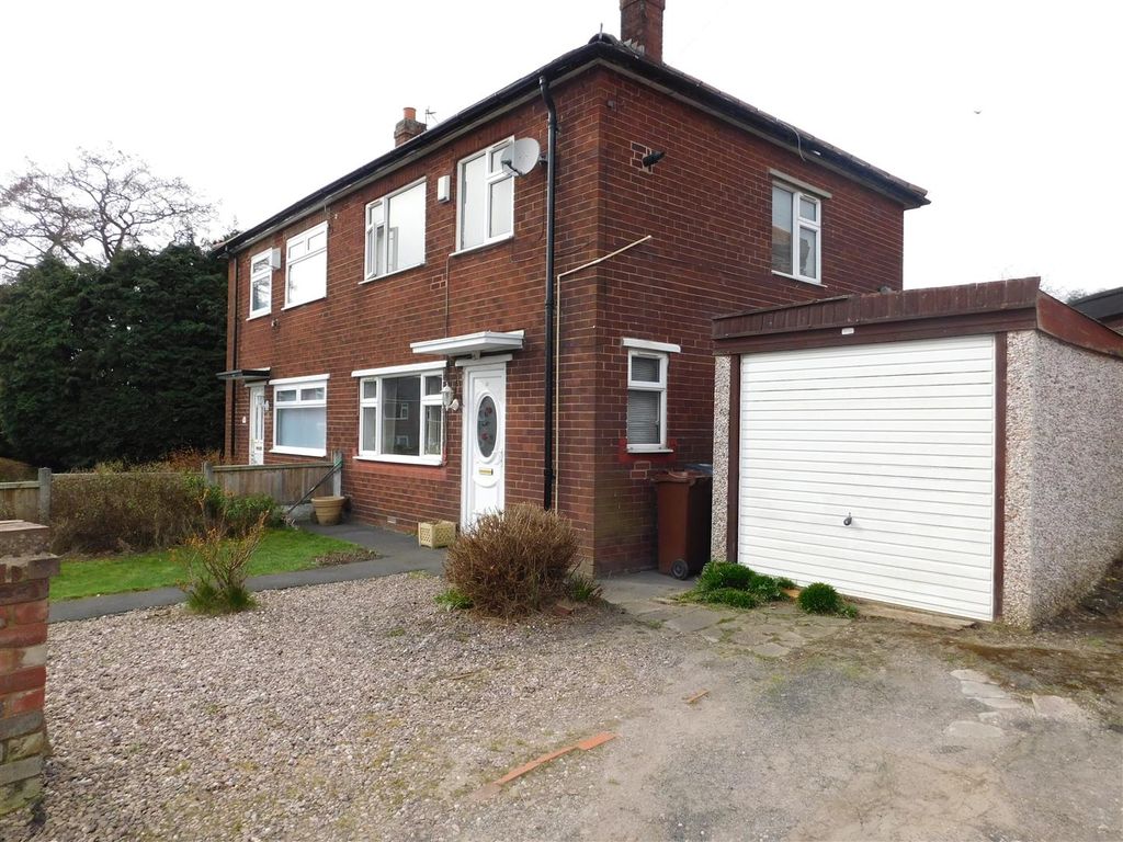 2 bed semidetached house to rent in Nursery Road, Failsworth
