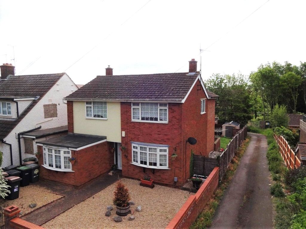 Bramingham Road, Luton, Bedfordshire LU3  