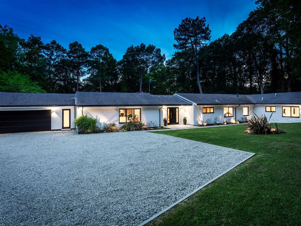 5 bed detached house for sale in Dormans Gardens, Dormans Park, East