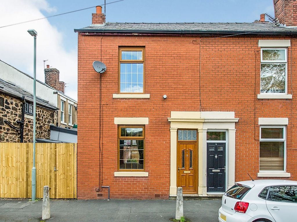 3 bed terraced house to rent in Wesley Street, Bamber Bridge, Preston