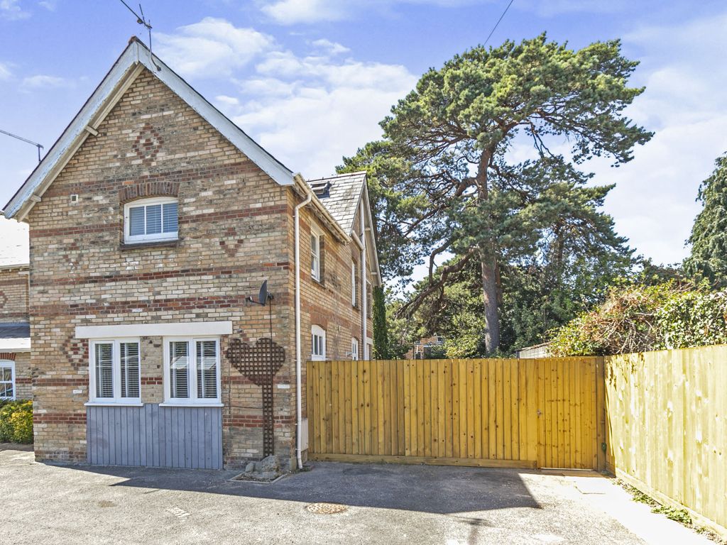 Coach House Mews, 29 Annerley Road, Bournemouth, Dorset BH1