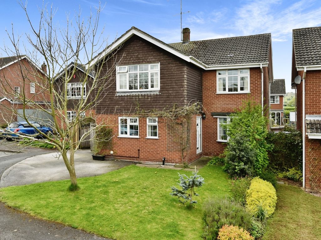 4 bed detached house for sale in Hollow Lane, DraycottInTheClay
