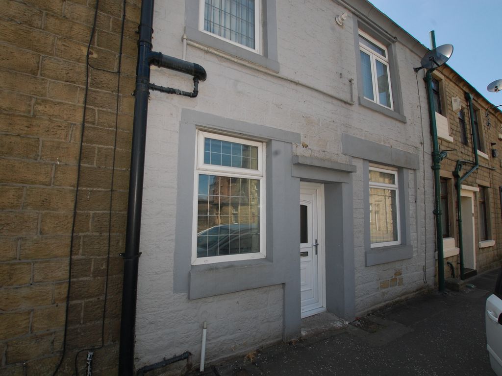 2 bed terraced house to rent in Newhey Road, Milnrow, Rochdale OL16, £