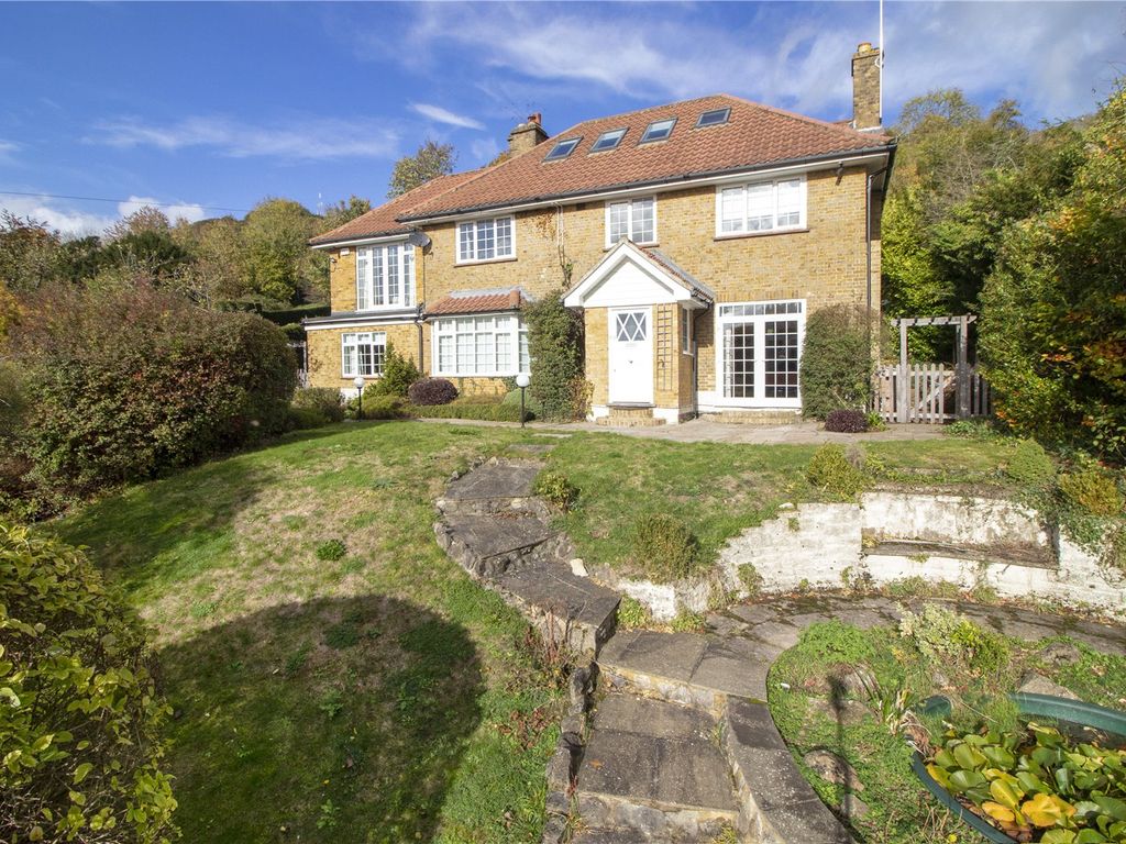 5 bed detached house for sale in Greenhill Road, Otford, Sevenoaks